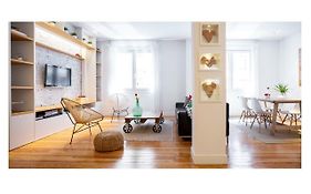 Great Location & 130M2! Guggenheim & Parking